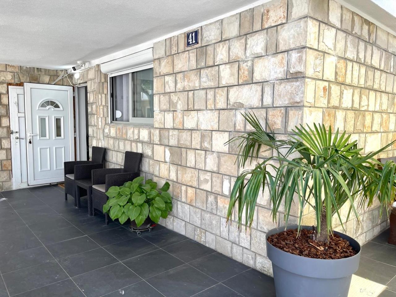 בודווה Apartments Pribilovic מראה חיצוני תמונה